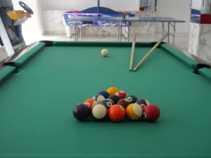 billar-sala-juegos-hotel