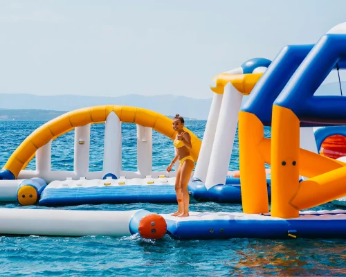 Parque Acuático flotante calella